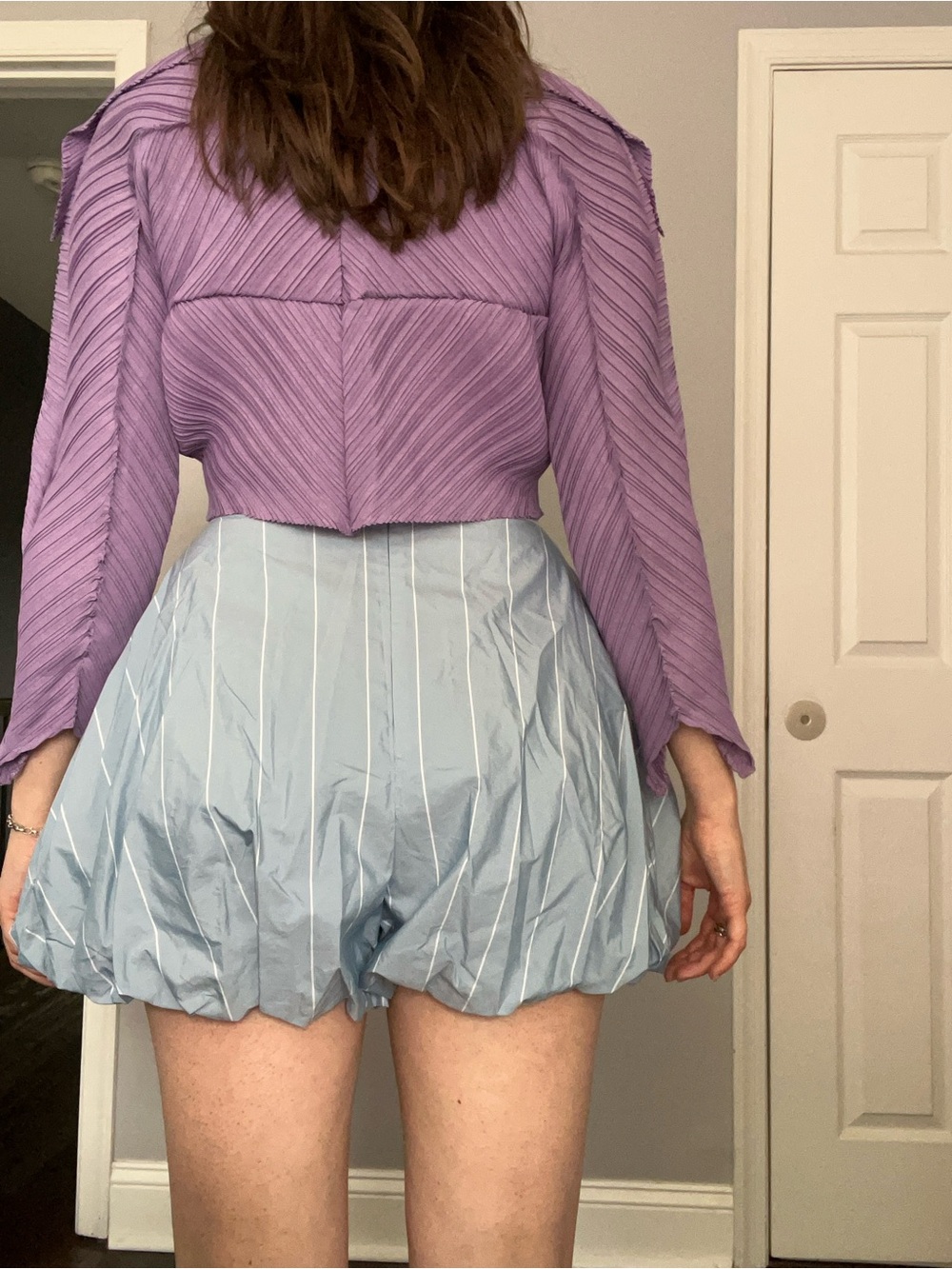 Tibi Striped Tech Poplin Bubble Short - Picture 6 of 7